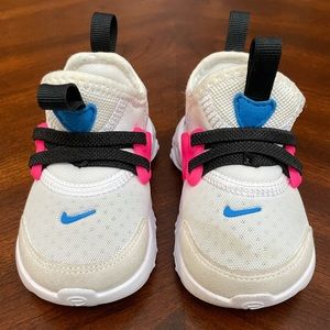 Nike React Presto White Hyper Pink